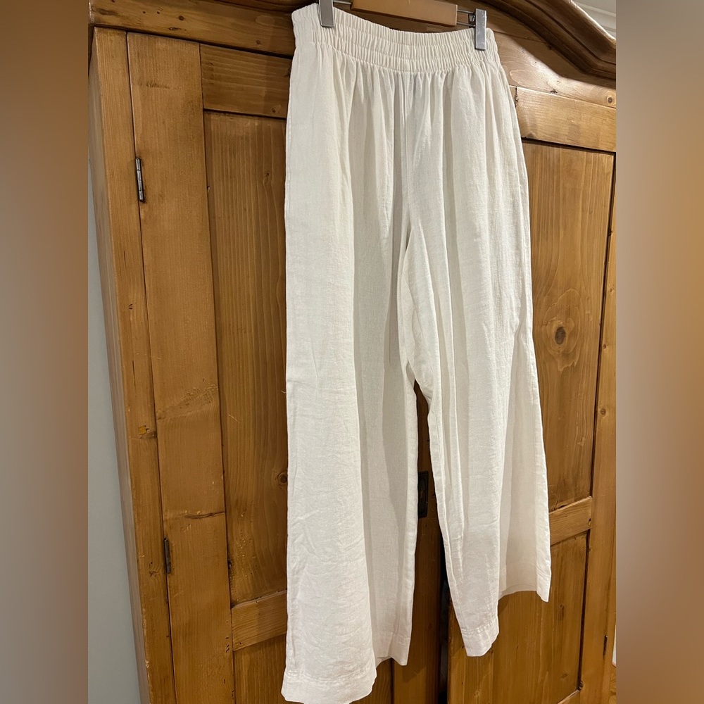 Old Navy Cream Wide Leg Pants